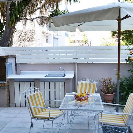 Kalamata Beach Maizonette Ground Floor And Semi-Basement With Yard 외부 사진